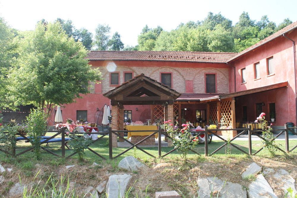 Agriturismo La.Ti.Mi.Da. Villa Cassine Buitenkant foto